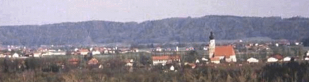 Blick von Süden auf Haiming